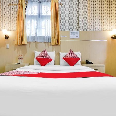Oyo 1140 Hotel Tresya Tanjung Balai Tanjungbalai Екстер'єр фото
